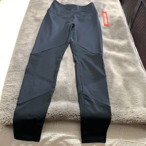 NWT! Good American black workout leggings with black mesh. Size 0